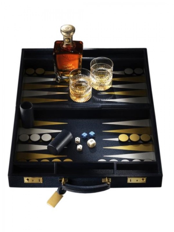 Johnnie Walker Blue Label King George V Backgammon Set